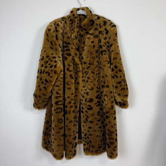 Neiman Marcus Jackets & Blazers - VTG Neiman Marcus 90s Leopard Cheetah Animal Print Faux Fur Coat Oversized